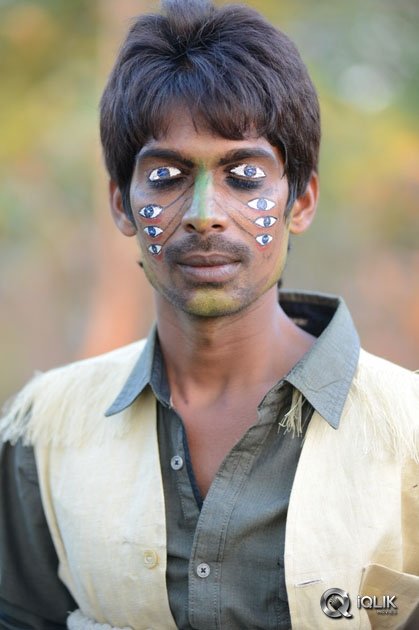 Dhanalakshmi Thalupu Thadithe